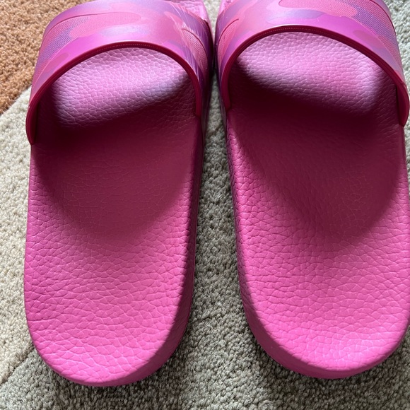 Valentino Pink Camouflage Pool Slide Sandals Size 37 - Picture 6 of 7